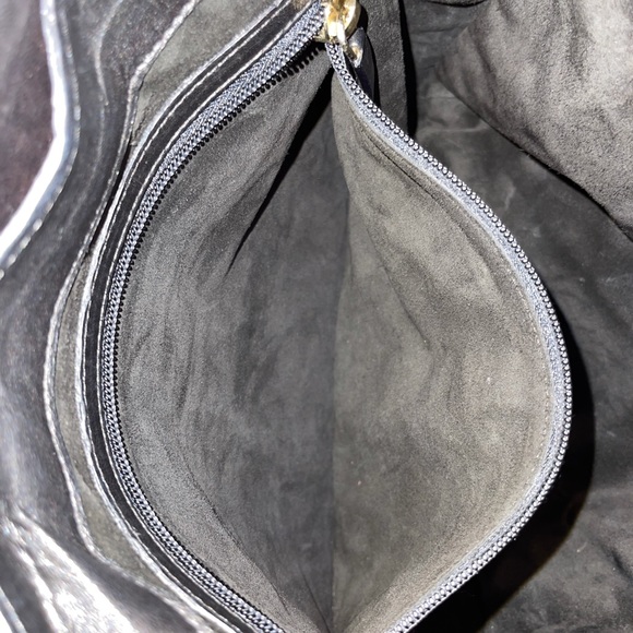 Anya Hindmarch Python Shoulder Bag - Picture 5 of 5